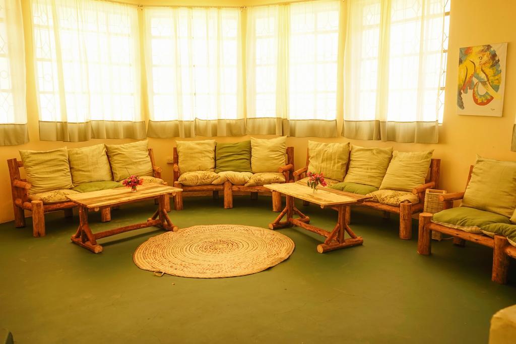 The Secret Garden Hotel Moshi Extérieur photo