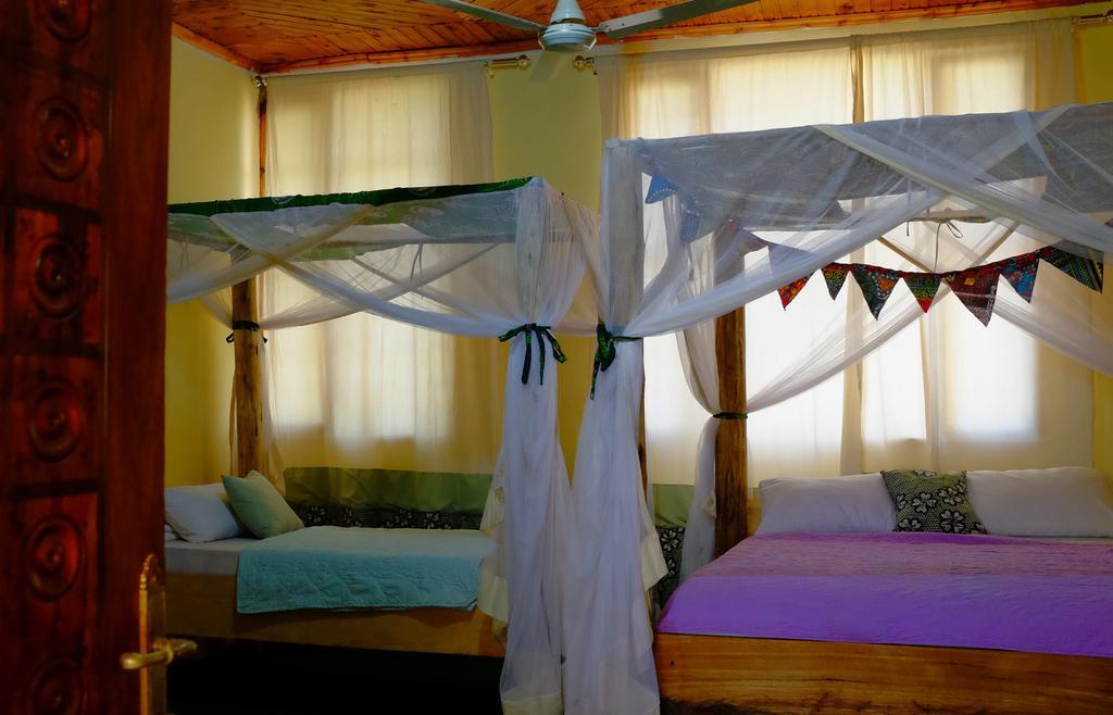 The Secret Garden Hotel Moshi Extérieur photo